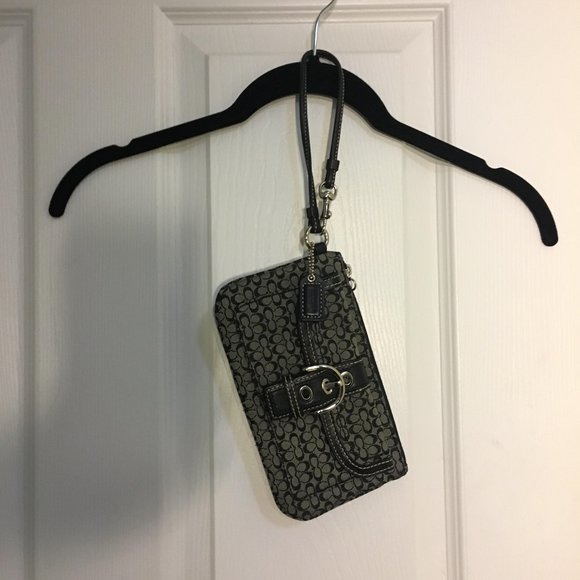 Coach Black & Grey Wristlet - Picture 1 of 1